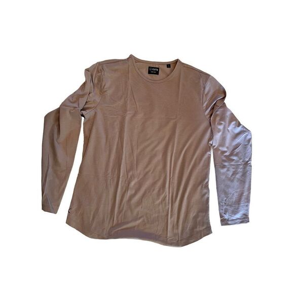 Cuts Clothing Men's AO Long Sleeve Curve Hem Tee In Concrete Size XL NWOT - Picture 1 of 6